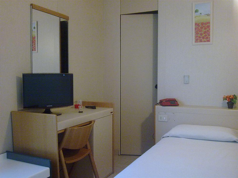 Hotel Mary La Spezia Luaran gambar
