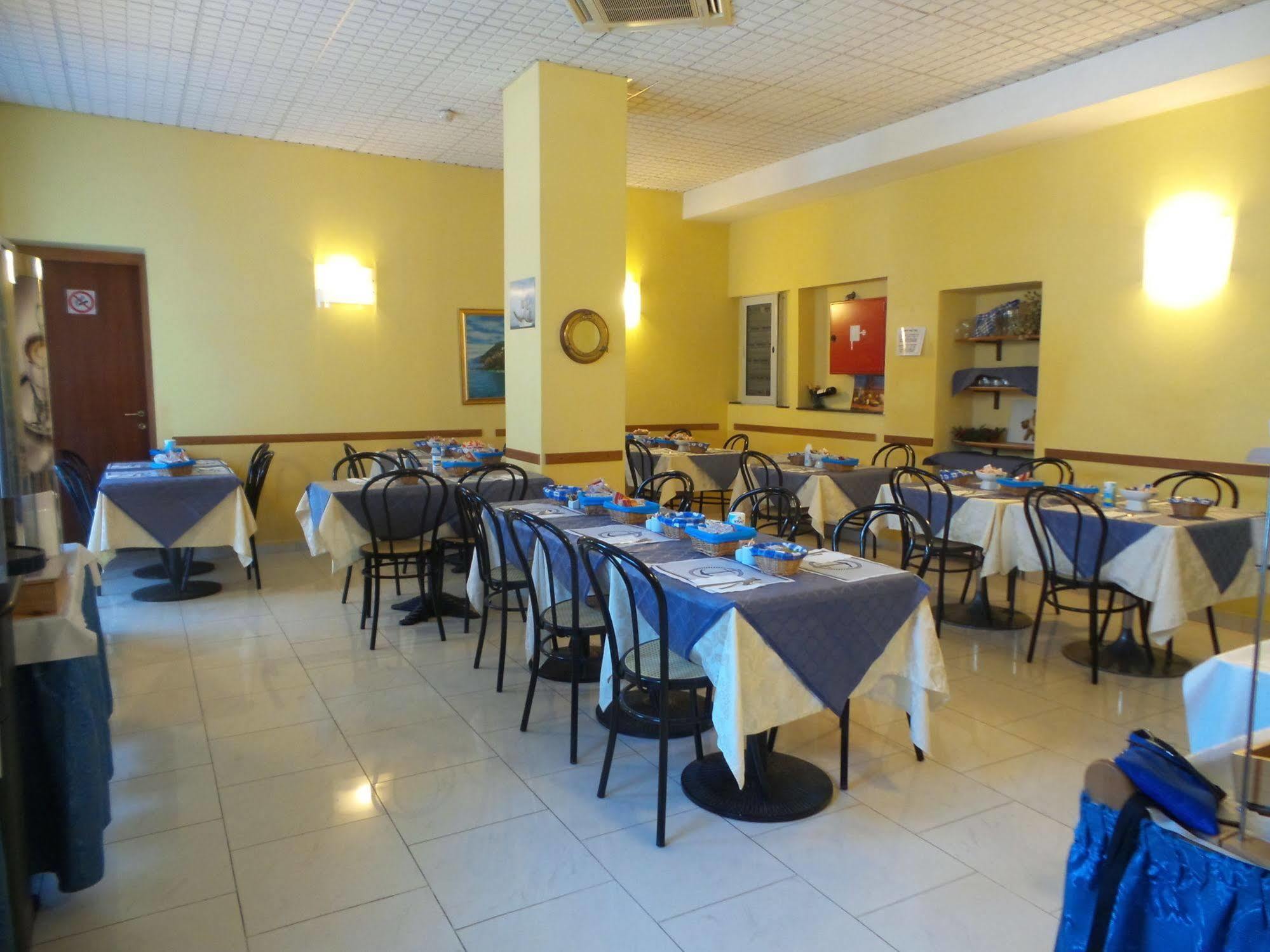 Hotel Mary La Spezia Luaran gambar